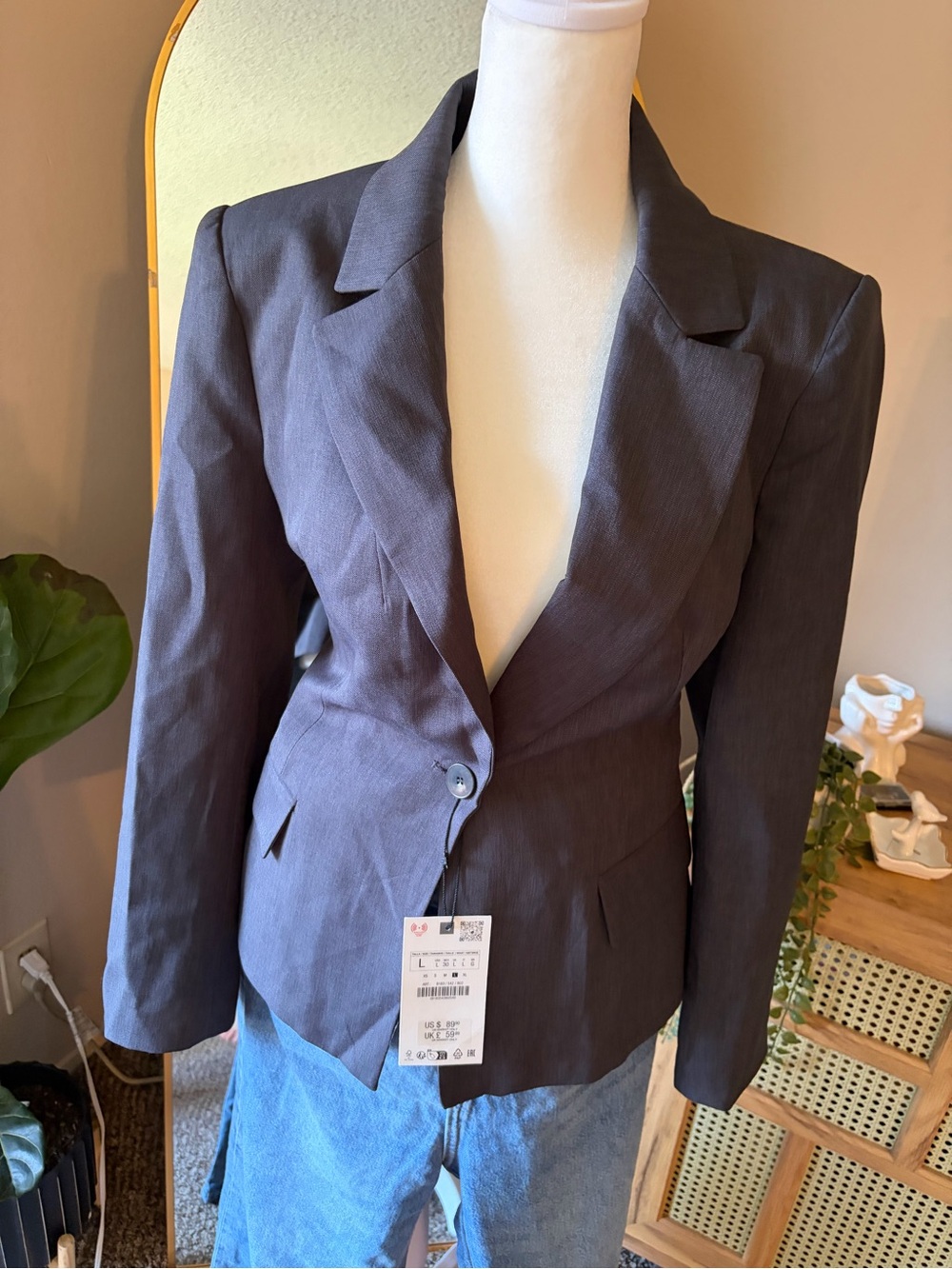 Zara Women's Charcoal Gray Blazer - Classic Single-Button Jacket